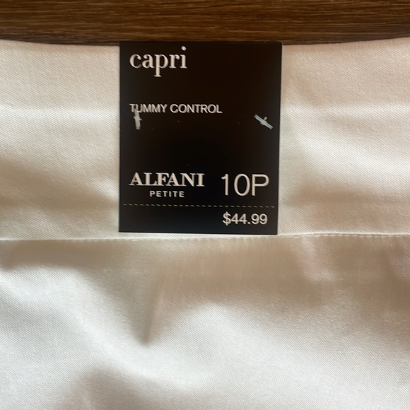 Alfani Capris - Picture 4 of 5